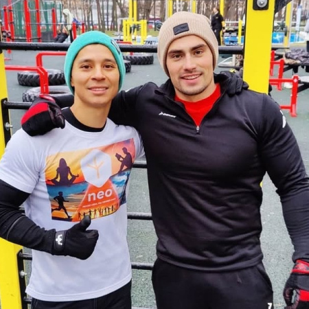 Перчатки для турника F2 Base черно-красные